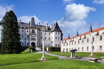 Fototapeta na wymiar renaissance castle Zleby near town Caslav, Central Bohemian region, Czech republic