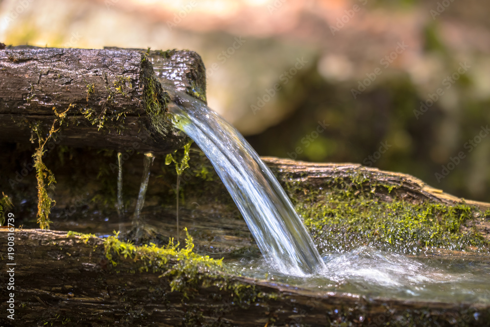 Wall mural mountain water spring long exposure