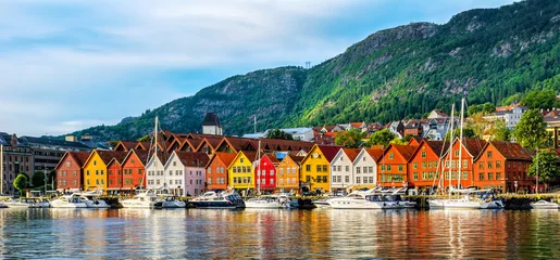Crédence de cuisine en verre imprimé Lieux européens Bergen, Norvège. Vue sur les bâtiments historiques de Bryggen- Quai hanséatique à Bergen, Norvège. Patrimoine mondial de l& 39 UNESCO