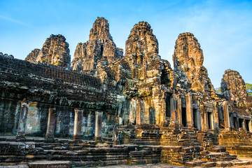 Fototapeta premium Beautiful Bayon temple in Angkor Thom on the sunset. Ancient Khmer architecture. Location: Siem reap, Cambodia.er architecture.