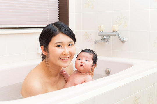 母子 日本人 Images – Browse 11,802 Stock Photos, Vectors, and Video | Adobe ...