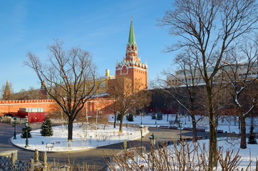 Alexander garden and Troitskaya tower of Moscow Kremlin in winter day