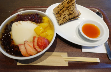 Taiwan dessert, soft bean curd, or known as 