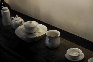 Chinese ceramic bowls cups