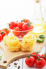 Pasta and fresh vegetables