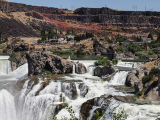 Obraz premium Beautiful Shoshone Falls waterfalls in USA