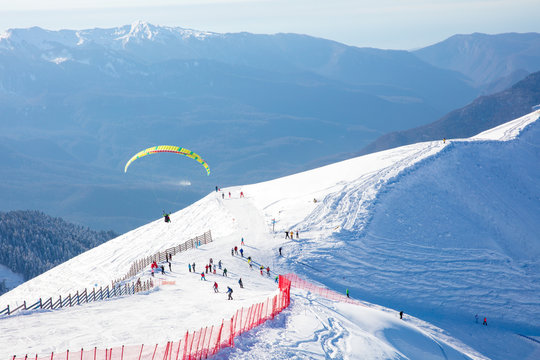 paraplane over the ski slope