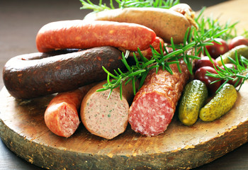 rustikale hessische Wurstplatte