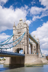 Fototapeta na wymiar Tower Bridge in London on a beautiful sunny day.