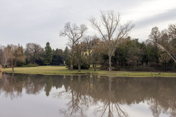 Fototapeta na wymiar Lake at Nagymagocs palace