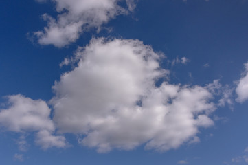 Fototapeta premium White clouds floating in the blue sky