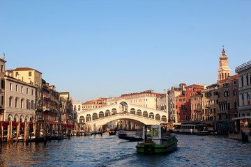 Fototapeta na wymiar Pont du Rialto, Venise, Italie