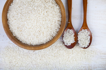 Raw rice in a bowl