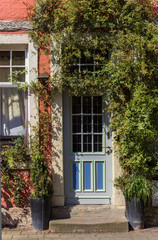 Fototapeta na wymiar Colorful door of a historical house in Warendorf