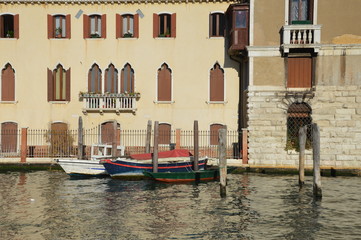 Fototapeta na wymiar Un voyage à Venise