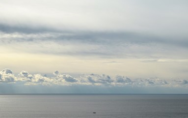 Cielo y mar