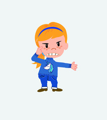 White girl, is angry and points his head with his index finger.