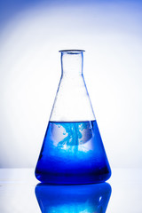Diffusion in a flask 