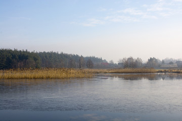Wiosna nad wodą