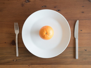 オレンジとお皿