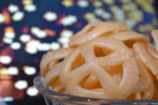 Frituras de harina en forma de rueda