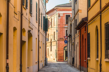 Fototapeta na wymiar street of Italian town