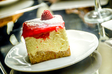 Raspberry cake