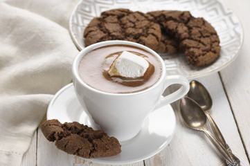 Hot chocolate and chocolate crinkle cookies