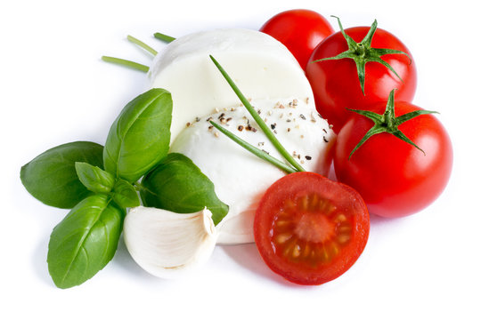 Mozzarella, Tomaten, Basilikum mit Knoblauch, Schnittlauch und P