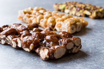 Organic Bars with Almonds, Nuts and Peanuts with Honey No Glucose