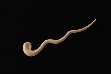 リキッドファンデーションのクローズアップ　黒背景