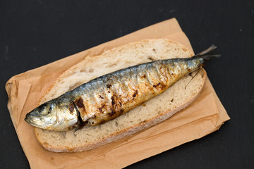griiled sardine on bread