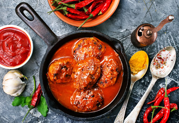 meat balls with sauce