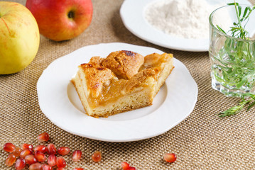 fresh apple cake