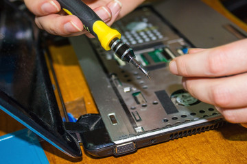 Laptop repair, replacement of spare parts.