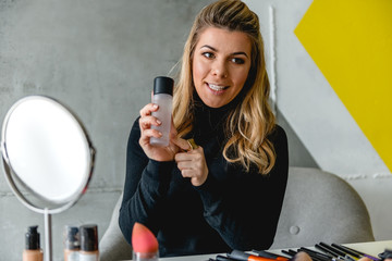 Advertising a new beauty product © Stock Rocket