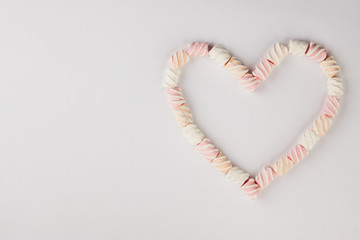 Romantic heart marshmallow frame