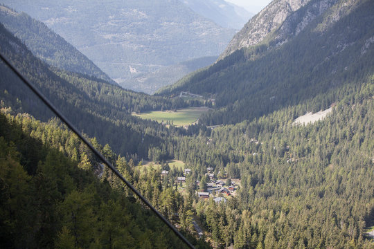 Vue des montagnes depuis les hauts de Champex