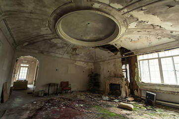 Fototapeta na wymiar Abandoned Mansion 