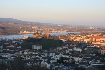 Abendstimmung, Blick auf Burg Klopp