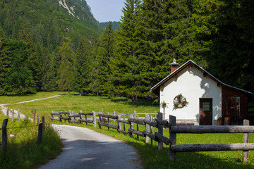 Fototapeta na wymiar Idyllic Countryside in Italian Alps