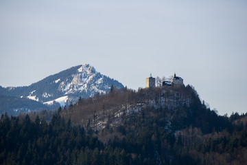 Fototapeta na wymiar The hilltop chapel of Thierberg near the alpine town of Kufstein