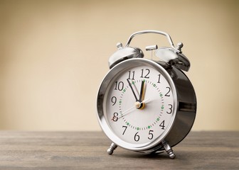 Alarm.