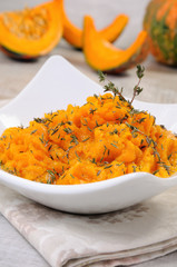 Baked pumpkin with thyme