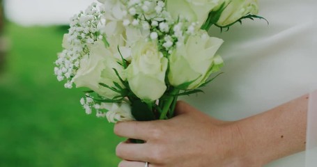 Beautiful bride with flower bouquet on wedding day