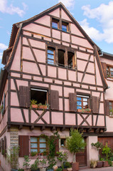 Fototapeta na wymiar Colmar. Maisons typiques alsaciennes à colombages, Haut Rhin, Alsace. Grand Est