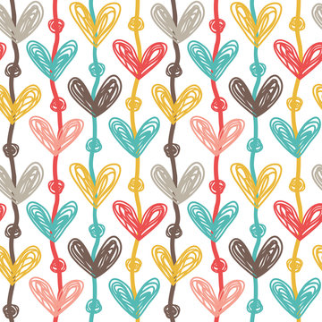 Seamless vector pattern with thread and hearts.