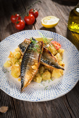 Roasted mackerel fillet with potato