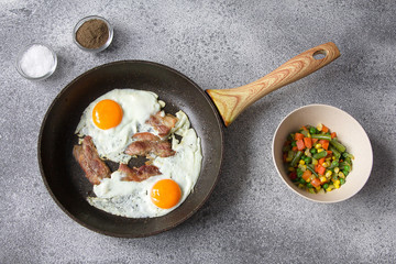 breakfast egg bacon vegetables lunch ingredients