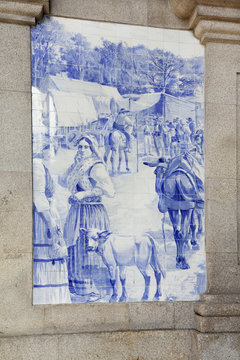 Azulejos, Sao Bento railway station, Porto (Oporto), Portugal